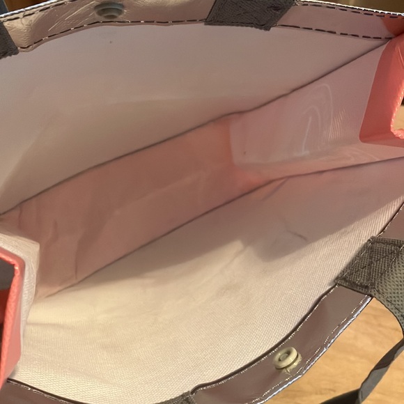 ⭐️5/25$ It cosmetics reusable bag - Picture 5 of 5